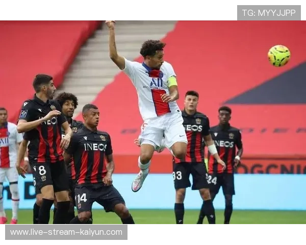 尼斯本赛季12轮联赛打进17球失18球,攻防表现一般