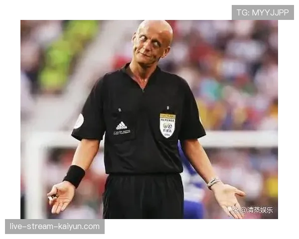 门线技术“鹰眼”毫厘间否决进球，VAR复核维持原判引主场沸腾